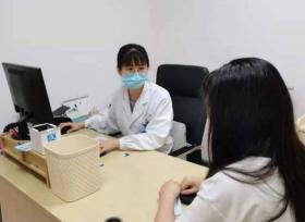 21岁女子查出HPV，医生：皮肤3个异常，或不是过敏，早检查 